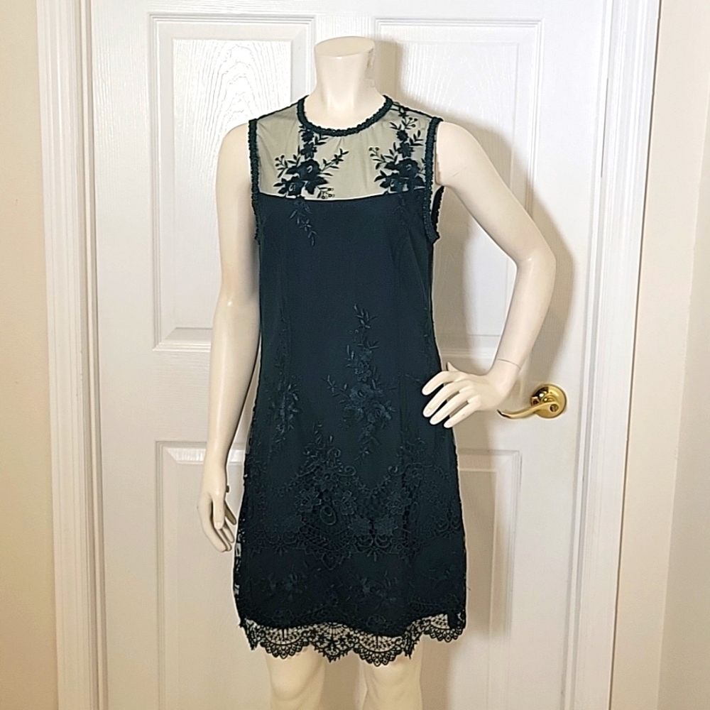 Nanette Lepore green dress with lace size 6